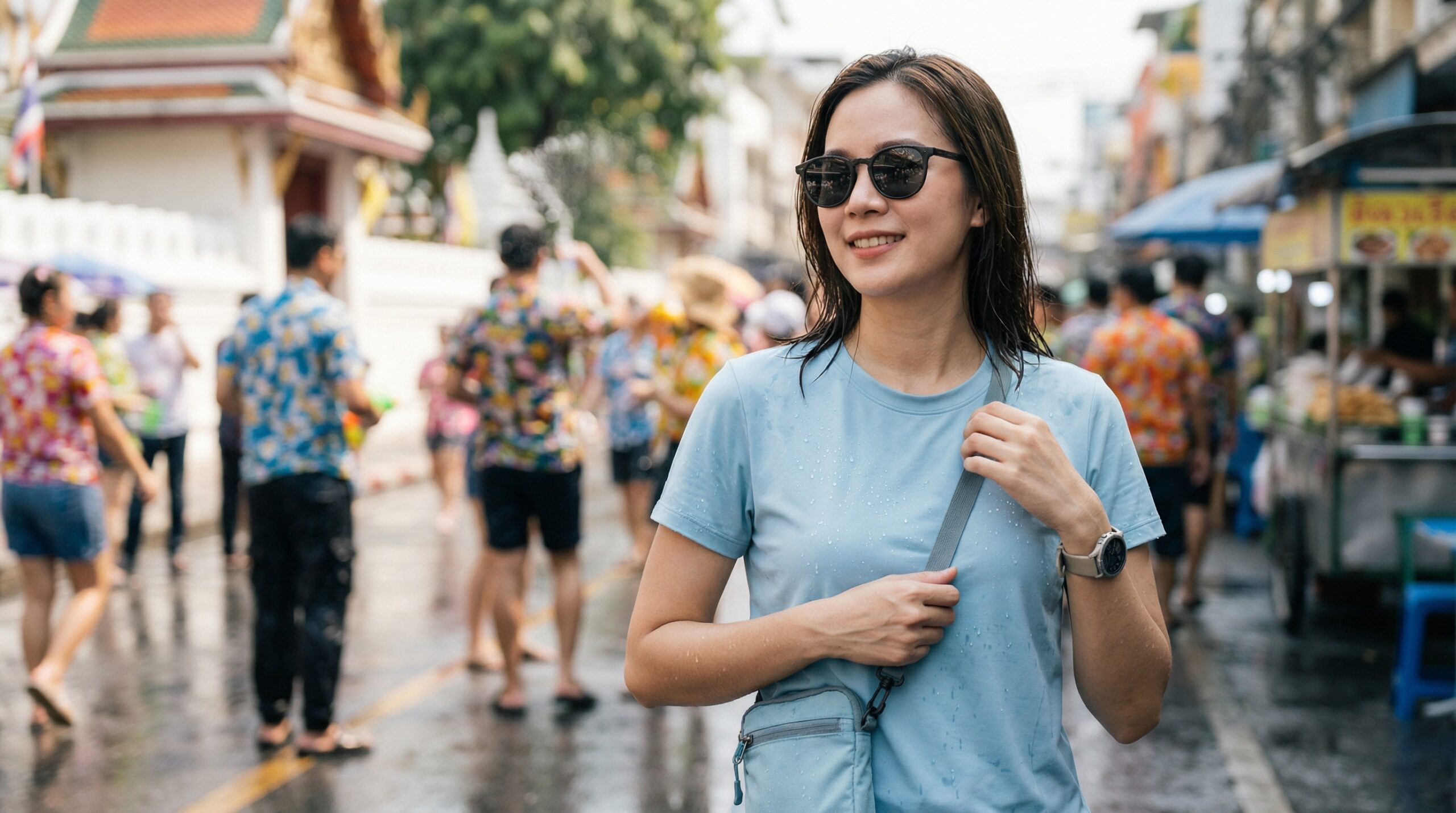 ภาพหลักของบทความ คำถามที่พบบ่อยเกี่ยวกับเสื้อยืดกันน้ำสงกรานต์: วิธีเลือกและดูแลรักษาเพื่อปกป้องผิวและความสบาย