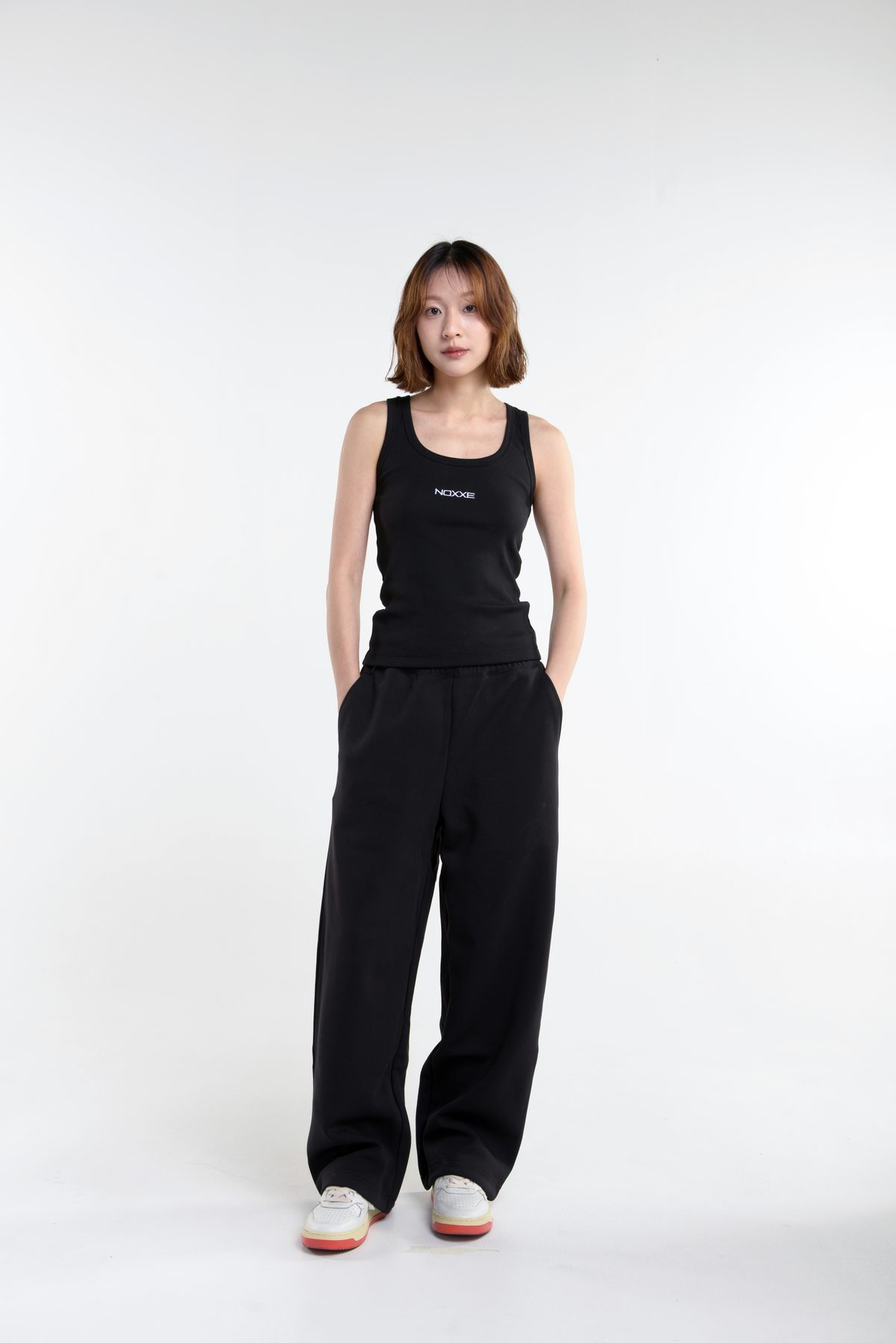NOXXE minimal streetwear look