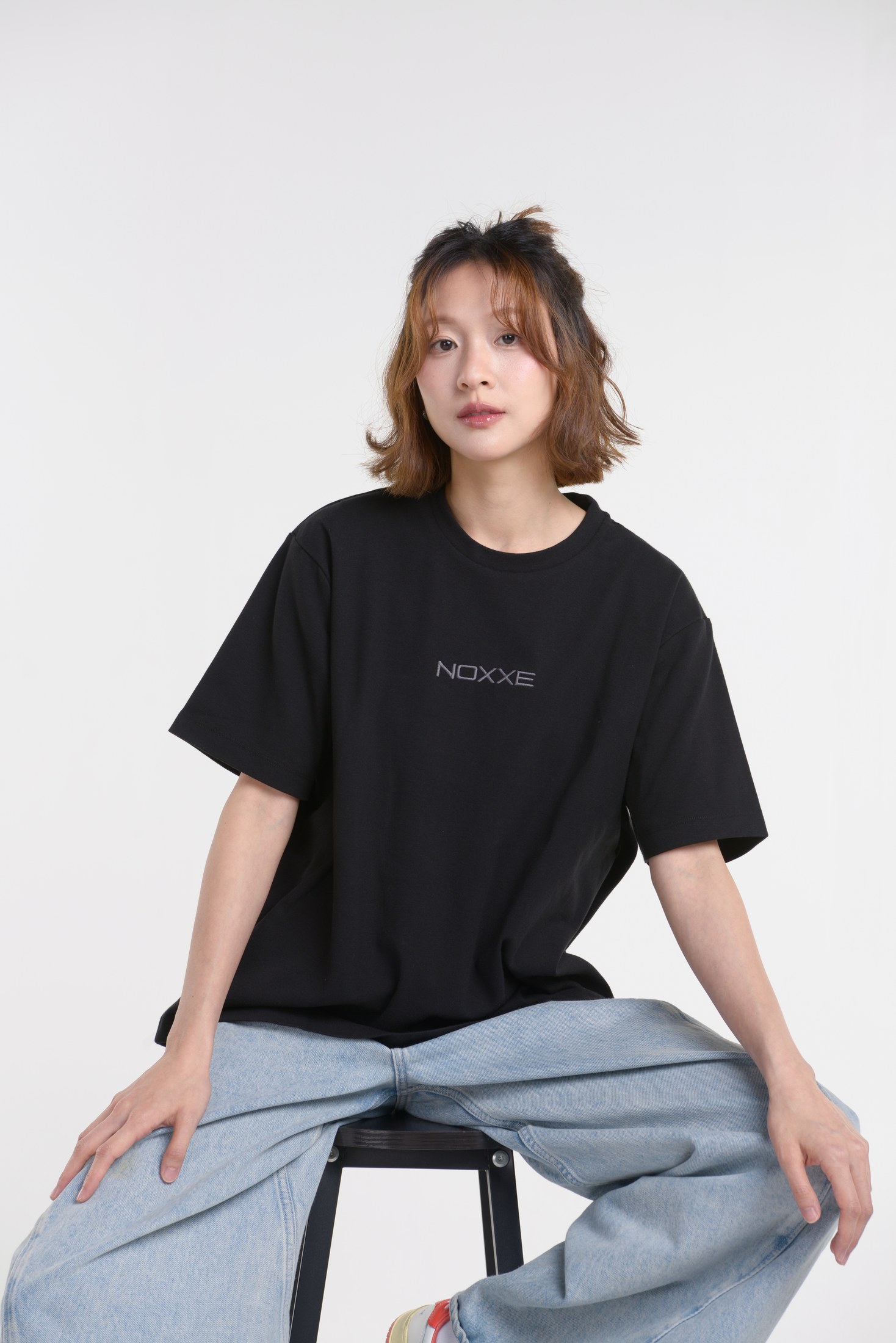 NOXXE minimal streetwear look 18